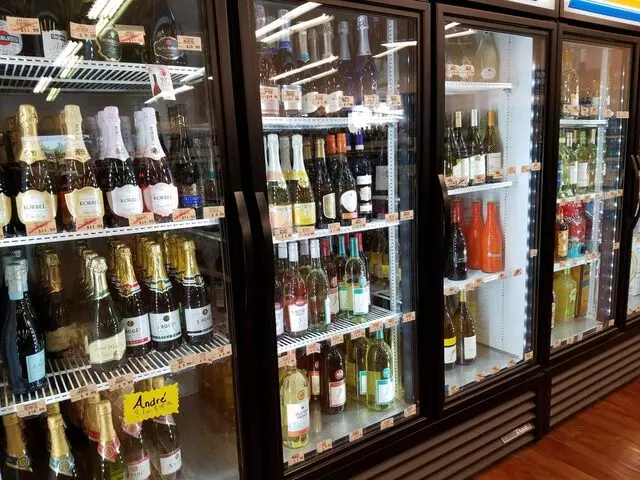 Liquor Warehouse