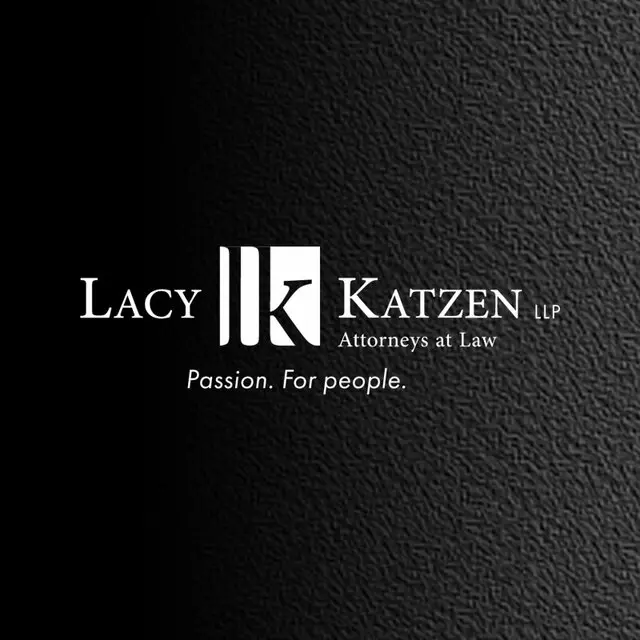 Lacy Katzen