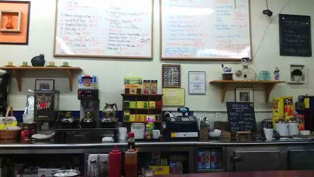 Donut-N-Diner