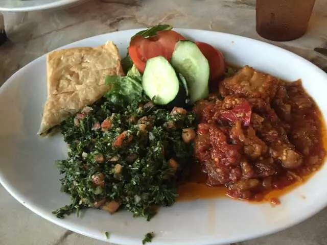 Aladdin’s Natural Eatery