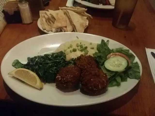 Aladdin’s Natural Eatery