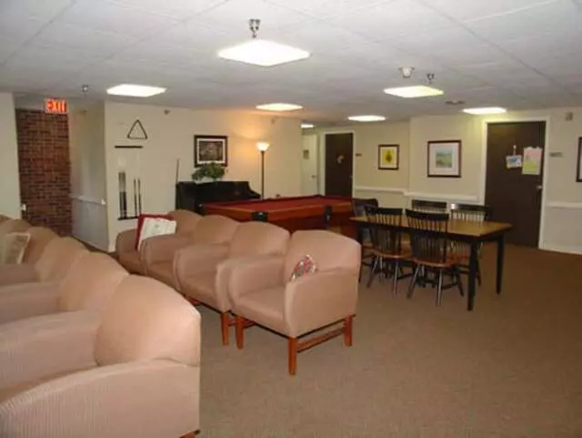Emeritus at West Side Rochester