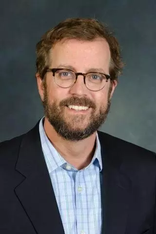 David E Burns, MD