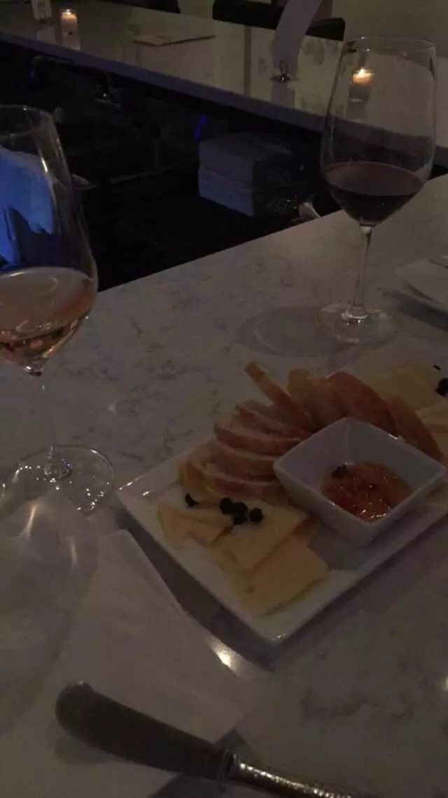 Apogee Wine Bar