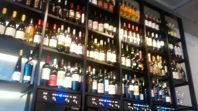 Apogee Wine Bar