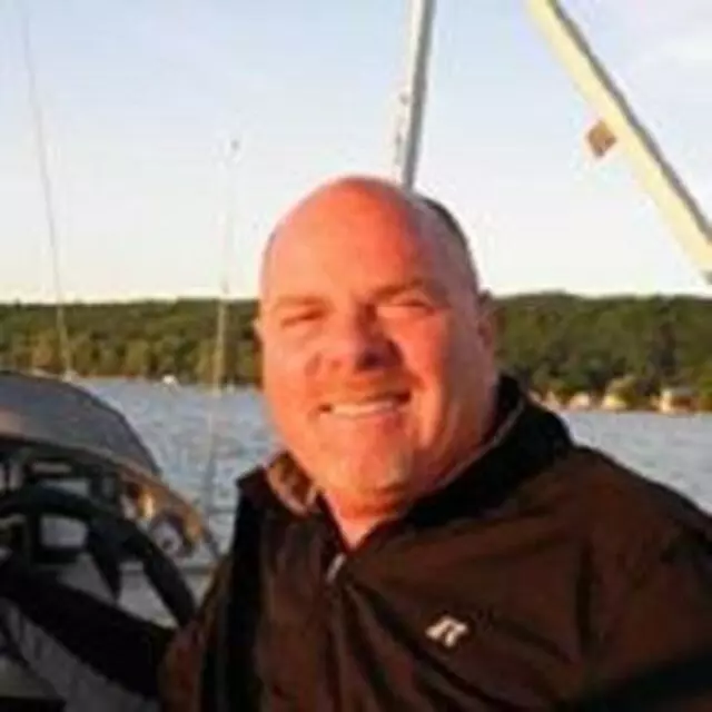 Allstate Insurance Agent: Charles Lovall