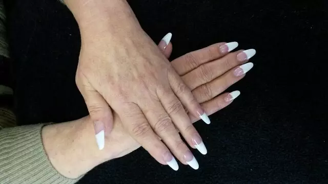 Aleeza’s Hair N Nail Works