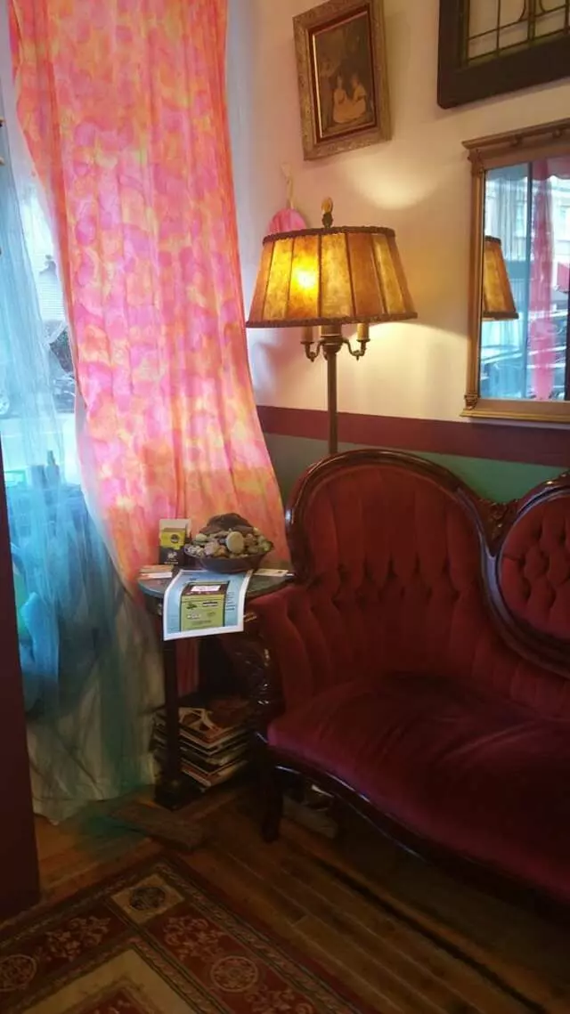 Ashby Madison Salon