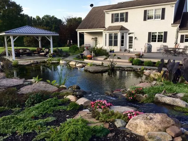 Acorn Ponds & Waterfalls