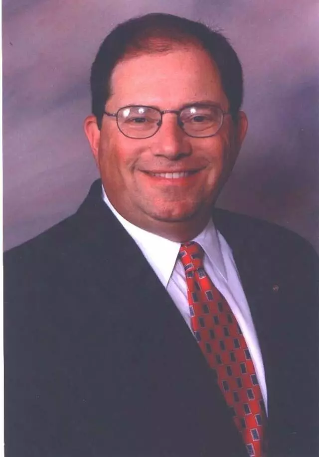 Ronald J Axelrod & Associates