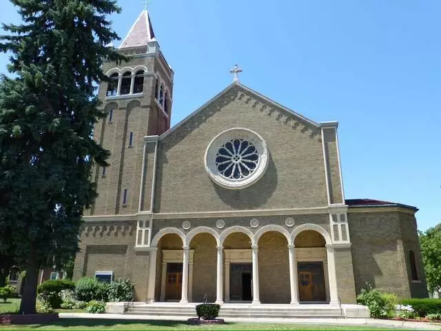 St Andrew&apos;s Catholic Church