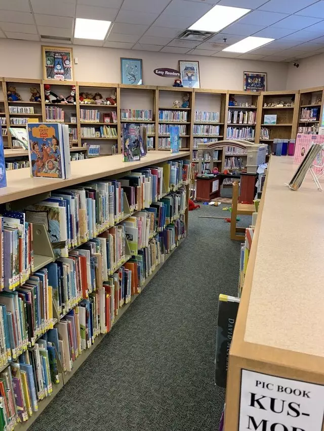 Chili Public Library