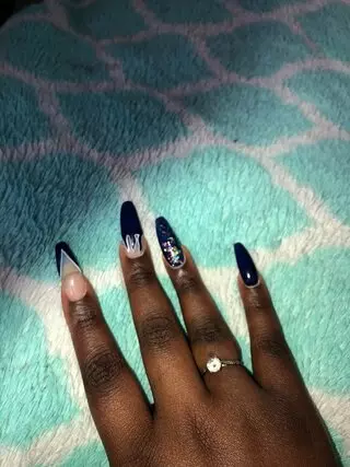Joy Nails