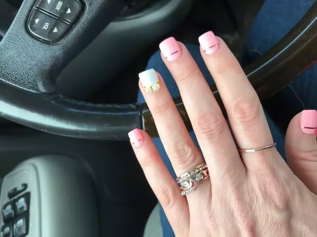 Angie’s Nails