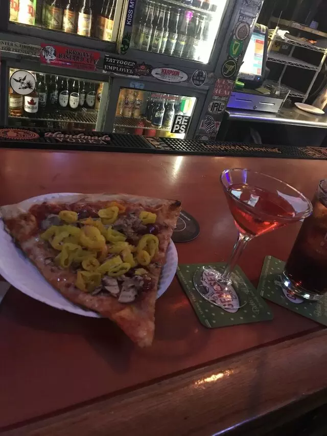 Acme Bar & Pizza