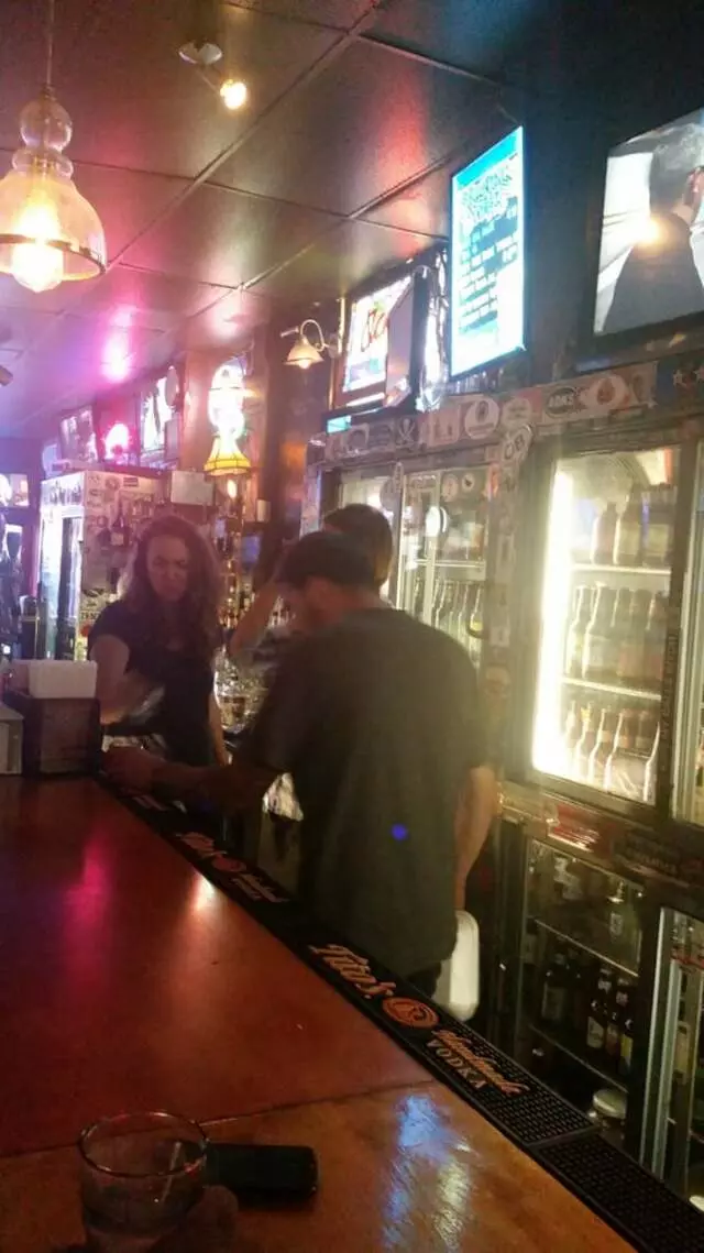 Acme Bar & Pizza