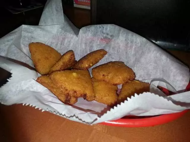 Acme Bar & Pizza