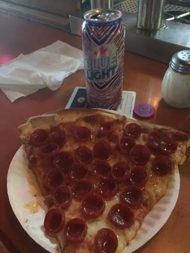 Acme Bar & Pizza