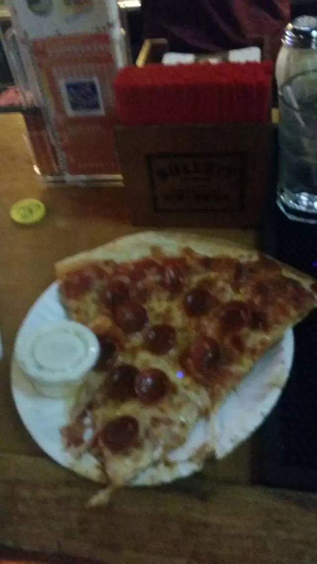 Acme Bar & Pizza