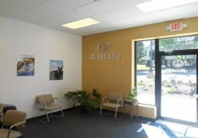 Allstate Insurance Agent: Roohi Haroon