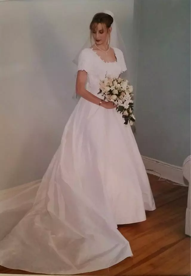Alex Fashion & Bridal