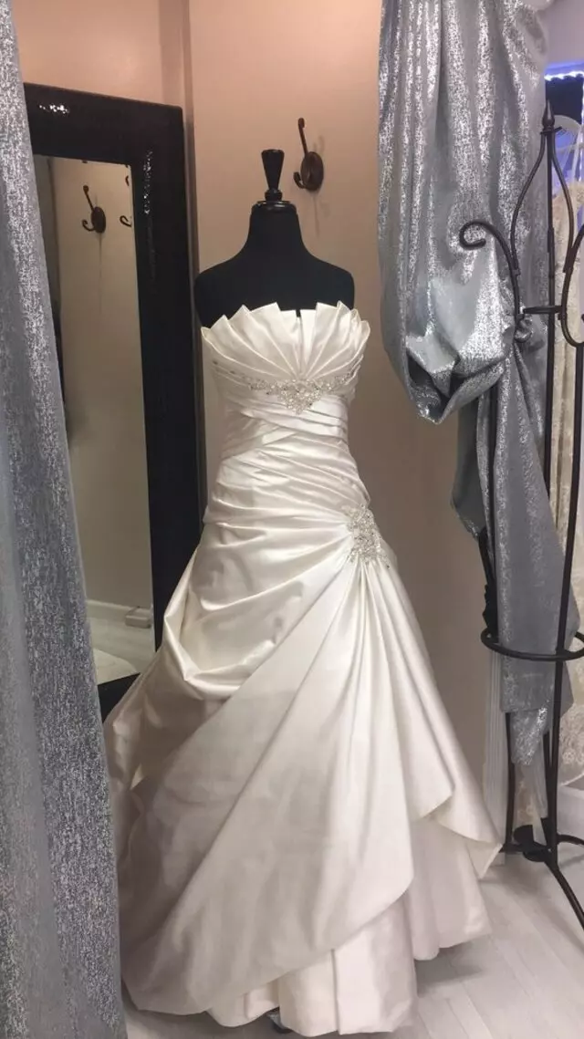 Alex Fashion & Bridal