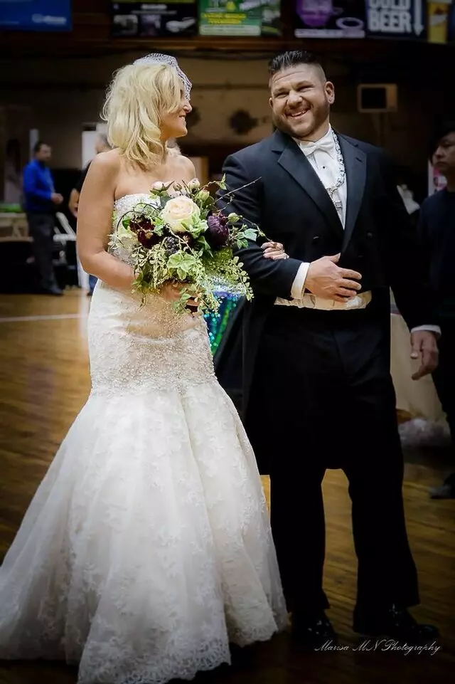 Alex Fashion & Bridal