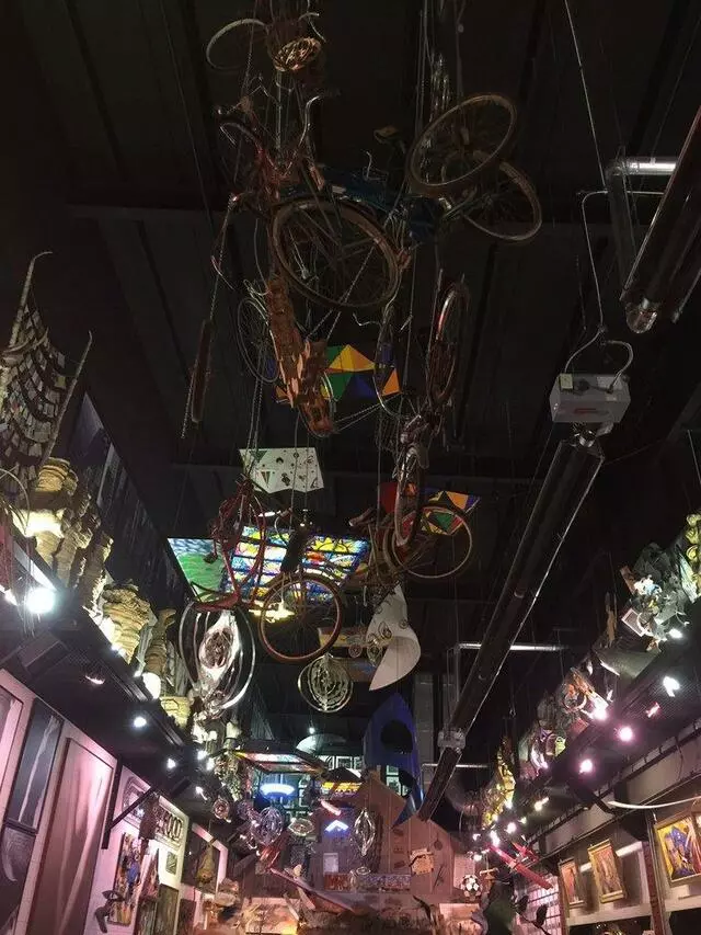 Artisan Works