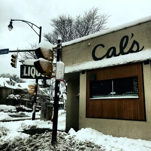 Cal's Super Market Liquors
